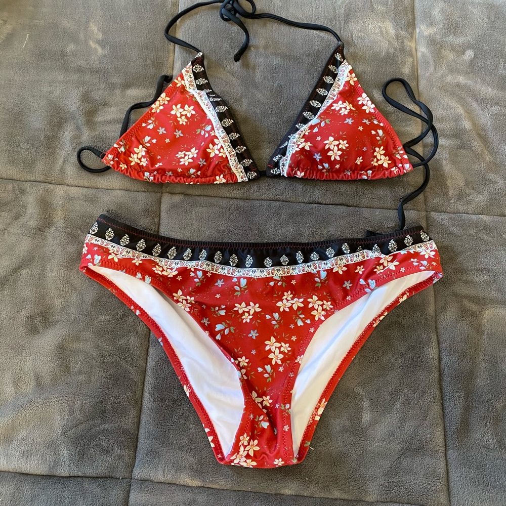 CUPSHE Bikini
